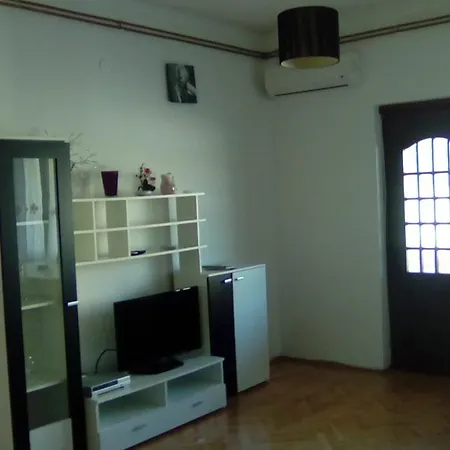 Appartement With A Parking Space - 2204
