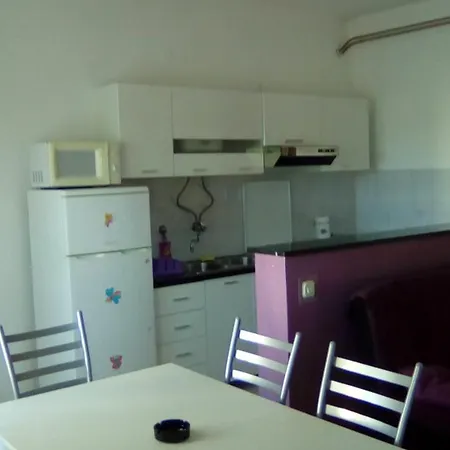 Appartement With A Parking Space - 2204 Rovinj